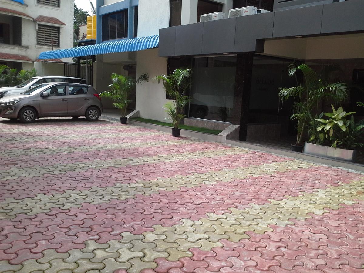 Galaxy Vaibhav Hotel Vasai Eksteriør billede